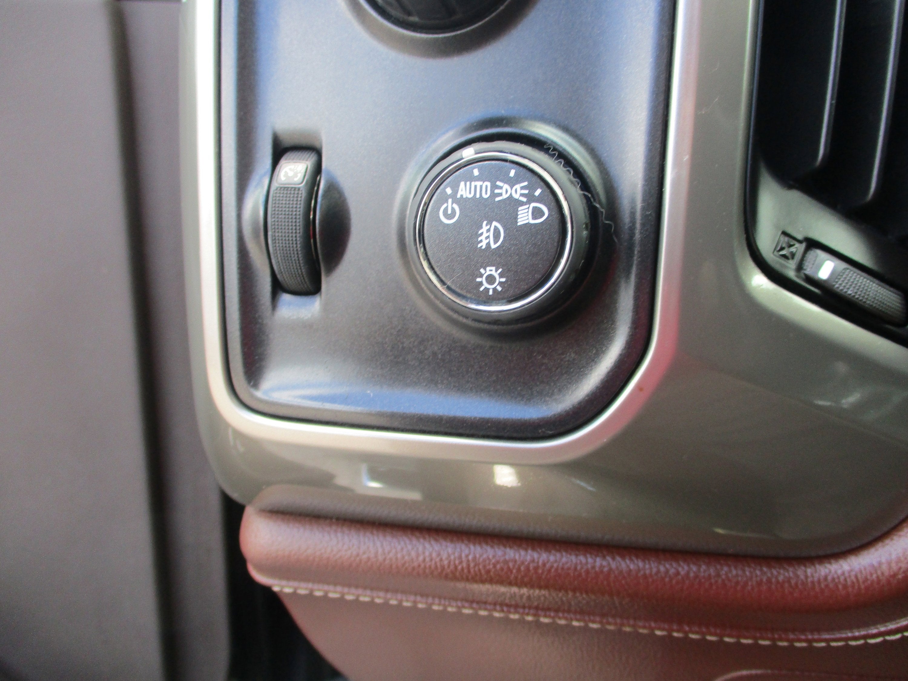 2016 Chevrolet Silverado 1500 High Country