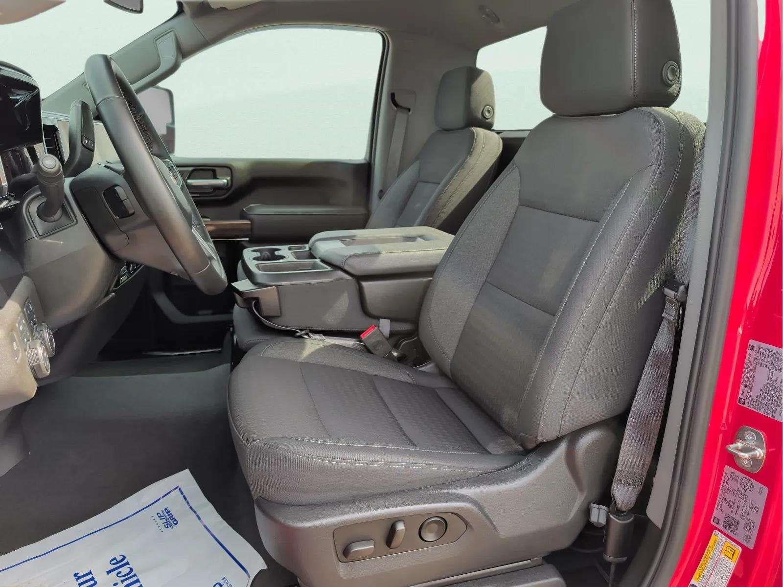 2024 Chevrolet Silverado 3500 HD LT DRW