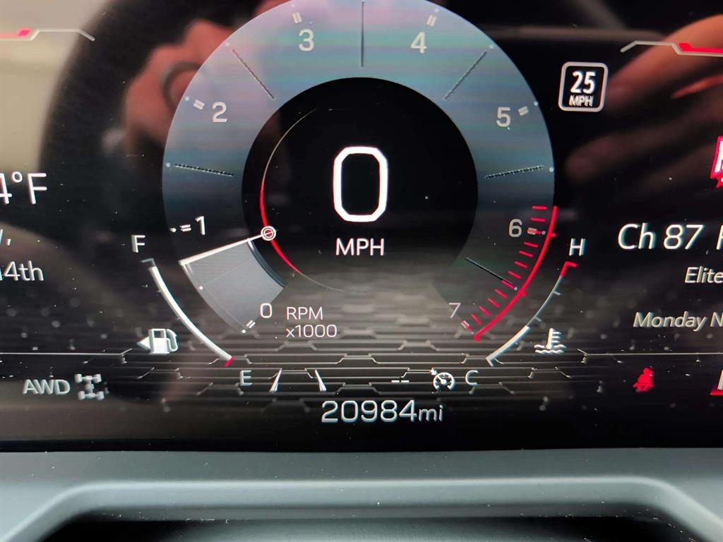 2025 GMC Acadia Elevation