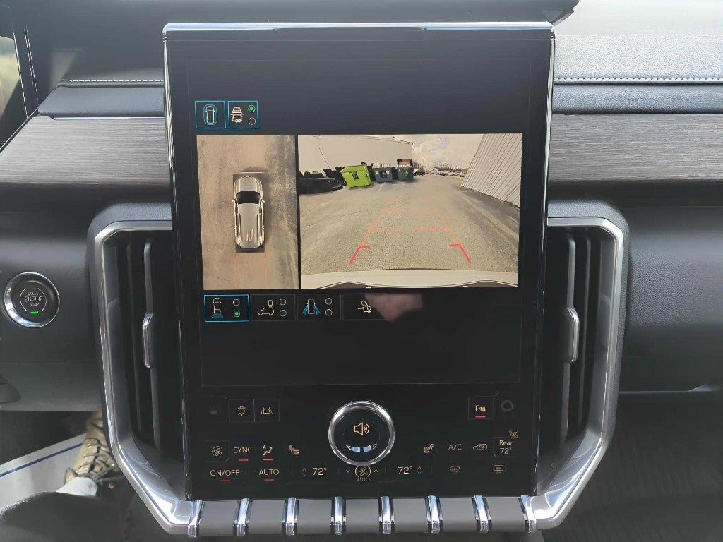 2025 GMC Acadia Denali