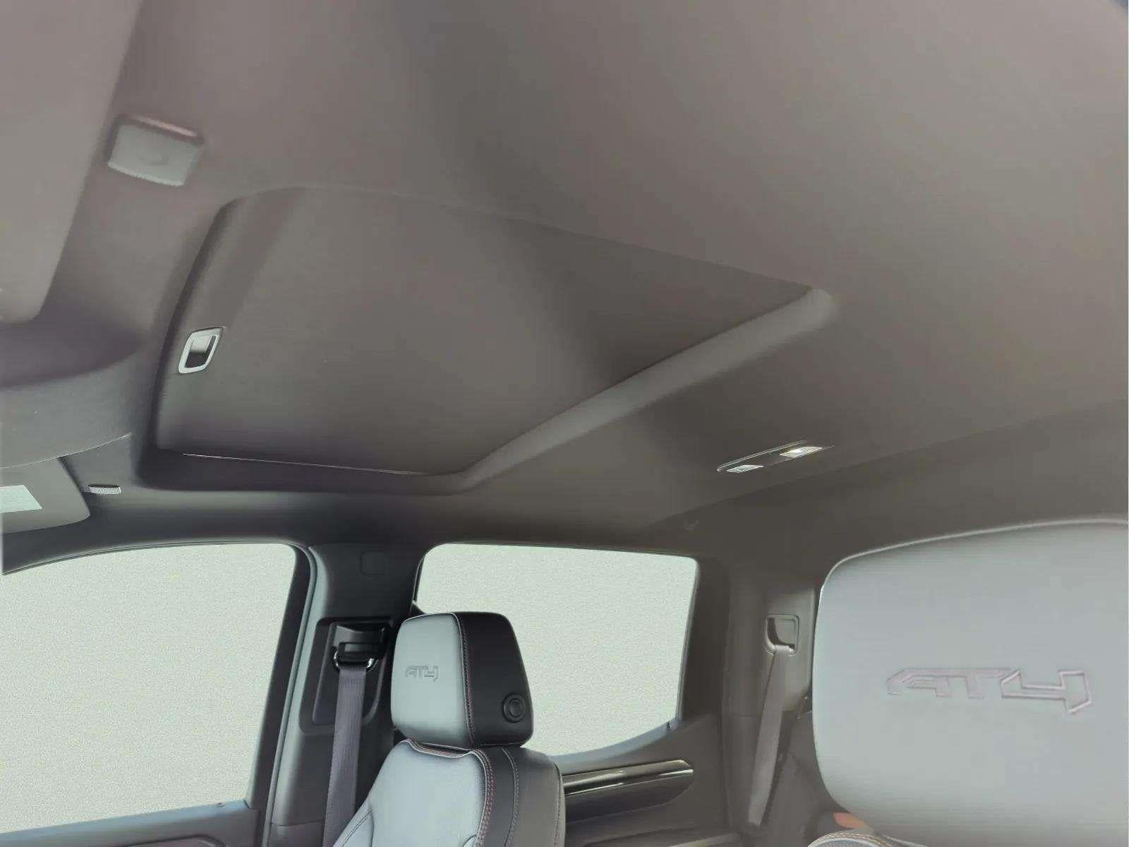 2024 GMC Sierra 1500 AT4 PREMIUM, SUNROOF, NAVIGATION, BOSE, FRONT & REAR PARK ASSIST