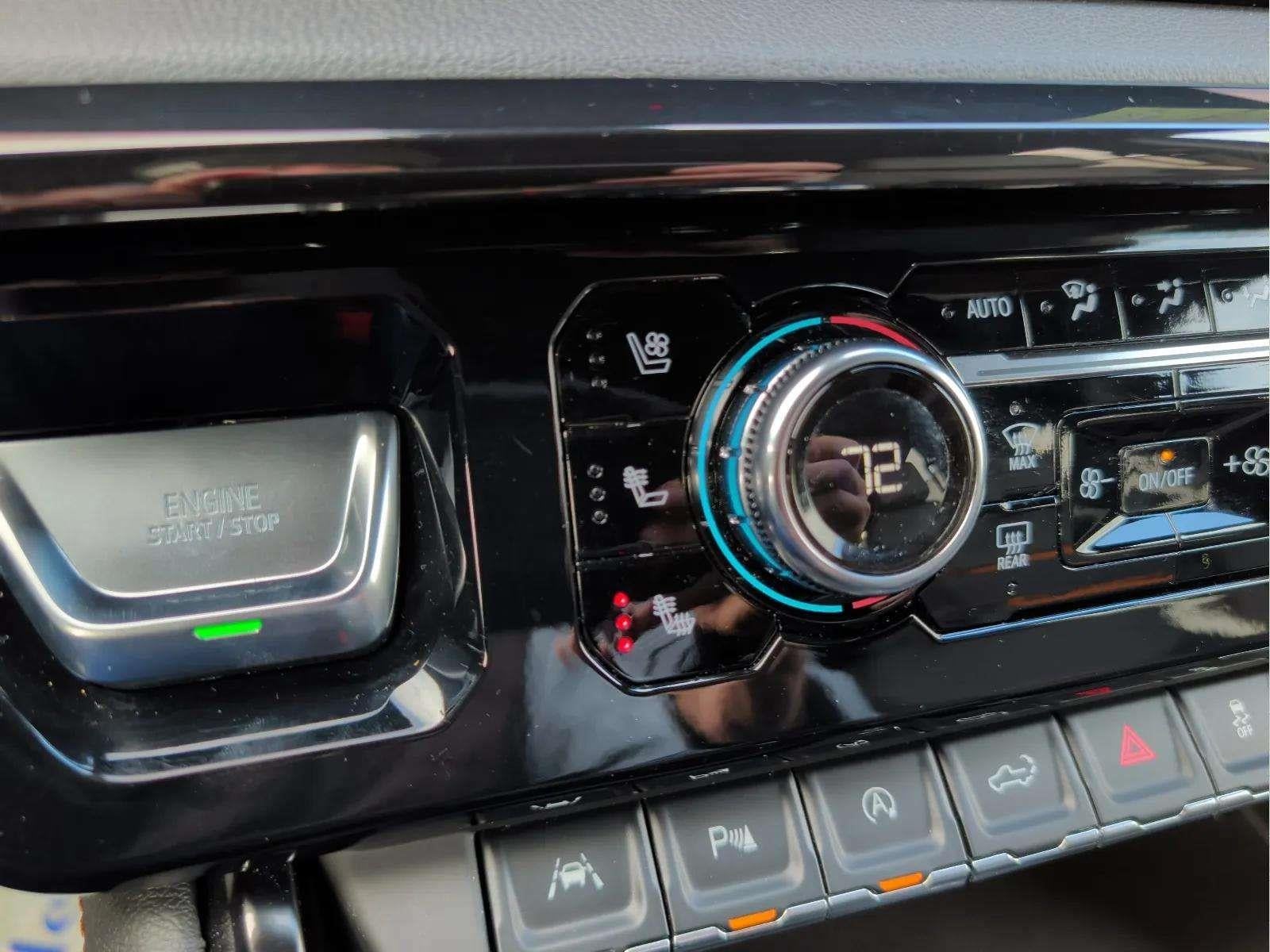 2024 GMC Sierra 1500 AT4 PREMIUM, SUNROOF, NAVIGATION, BOSE, FRONT & REAR PARK ASSIST