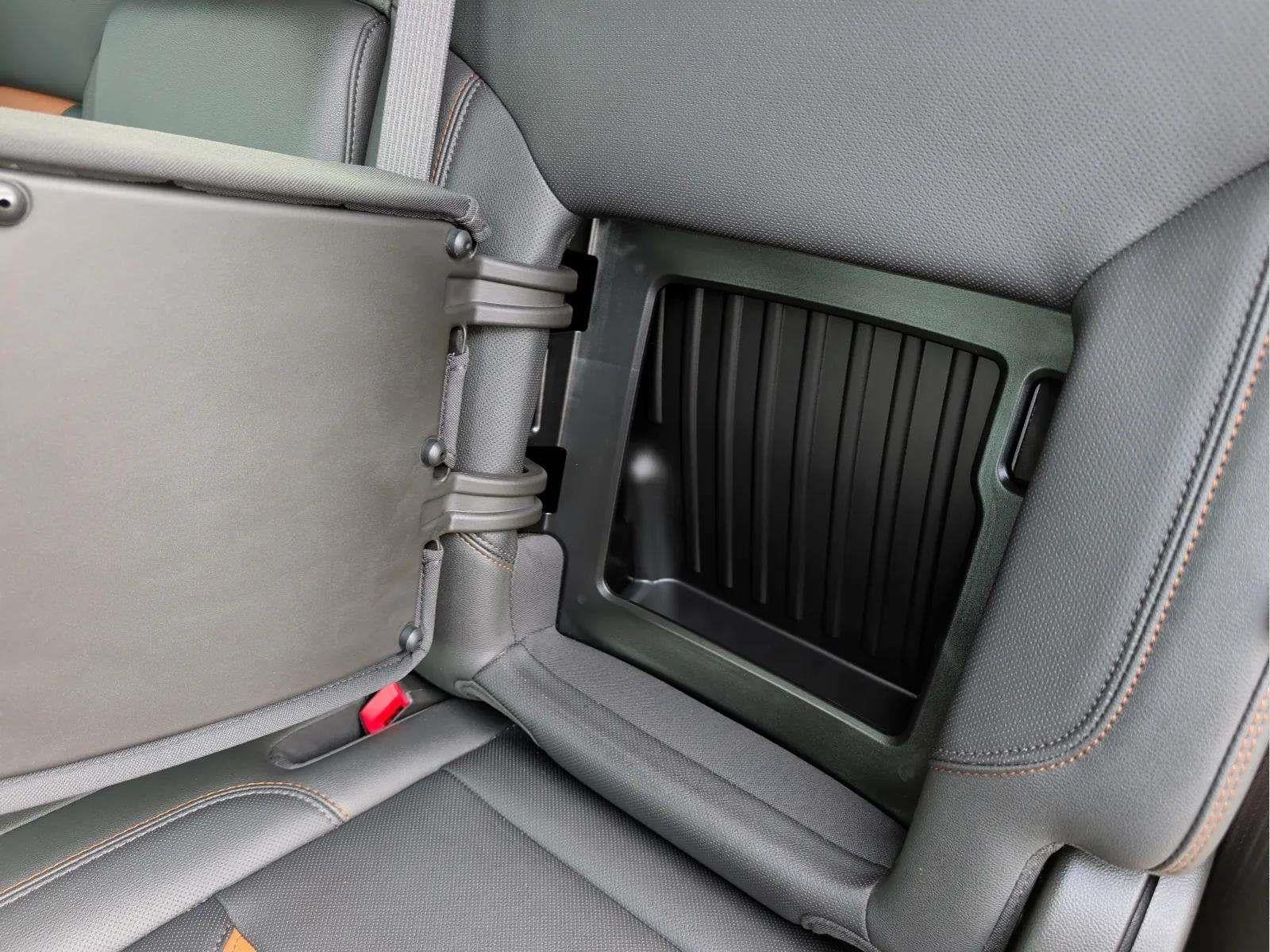 2024 GMC Sierra 1500 AT4 PREMIUM, SUNROOF, NAVIGATION, BOSE, FRONT & REAR PARK ASSIST